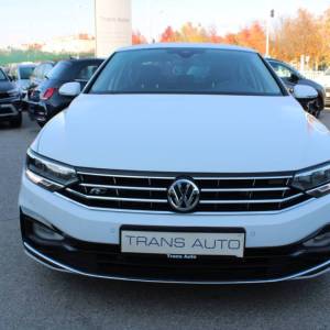 VW Passat 2.0 TDi DSG R-Line *NAVIGACIJA, LED, KAMERA*
