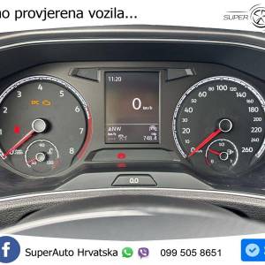 VW T-Roc 1.5 TSI Active 150 KS, ACC+ANDR+GR SJED+LED+KAM