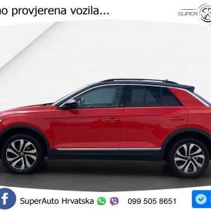 VW T-Roc 1.5 TSI DSG Active 150 KS, ACC+GR SJED+LANE+KAM