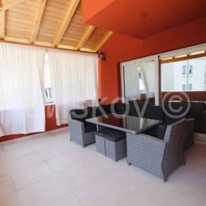 Žaborić, prodaja luksuzna vila, bazen, jacuzzi, sauna