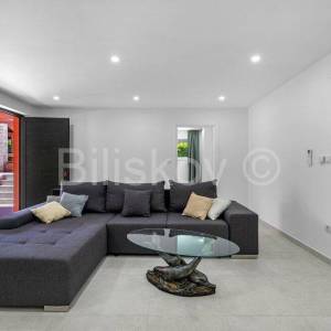 Žaborić, prodaja luksuzna vila, bazen, jacuzzi, sauna