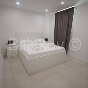 Žaborić, prodaja luksuzna vila, bazen, jacuzzi, sauna