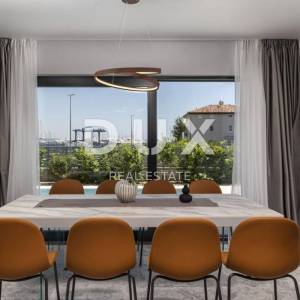 ZADAR, BIBINJE - Dizajnerski uređena vila s bazenom u blizini Zadra!