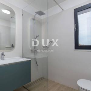 ZADAR, BIBINJE - Dizajnerski uređena vila s bazenom u blizini Zadra!