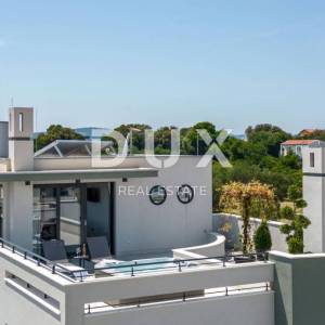 ZADAR, BIBINJE - Dizajnerski uređena vila s bazenom u blizini Zadra!