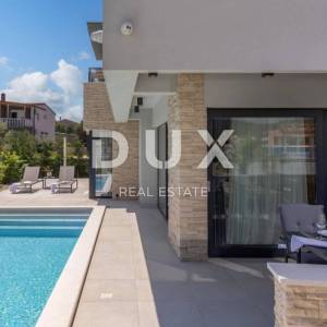 ZADAR, BIBINJE - Dizajnerski uređena vila s bazenom u blizini Zadra!