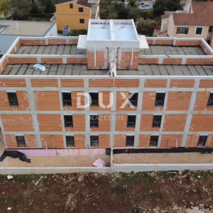 ZADAR, BIBINJE - Dvosobni stan s krovnom terasom na atraktivnoj lokaciji S5