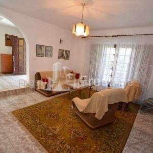 ZADAR-BIBINJE-OBITELJSKA VILA 290m2- PRODAJA