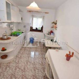 ZADAR-BIBINJE-OBITELJSKA VILA 290m2- PRODAJA