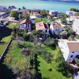 ZADAR-BIBINJE-OBITELJSKA VILA 290m2- PRODAJA