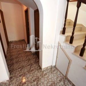 ZADAR-BIBINJE-OBITELJSKA VILA 290m2- PRODAJA