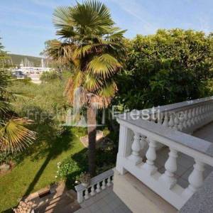 ZADAR-BIBINJE-OBITELJSKA VILA 290m2- PRODAJA