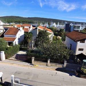 ZADAR-BIBINJE-OBITELJSKA VILA 290m2- PRODAJA