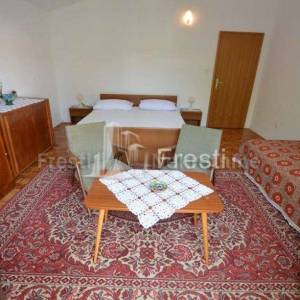 ZADAR-BIBINJE-OBITELJSKA VILA 290m2- PRODAJA