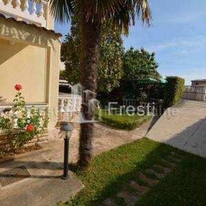 ZADAR-BIBINJE-OBITELJSKA VILA 290m2- PRODAJA