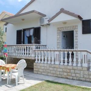ZADAR-BIBINJE-PRIZEMNICA-250m2-PRODAJA