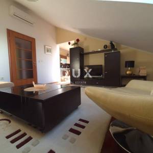 ZADAR, BORIK - PRILIKA! Vila s uhodanim turističkim poslovanjem