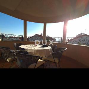 ZADAR, BORIK - PRILIKA! Vila s uhodanim turističkim poslovanjem