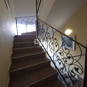 ZADAR, BORIK - PRILIKA! Vila s uhodanim turističkim poslovanjem