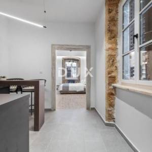 ZADAR, CENTAR - stan sa dvije stambene cjeline