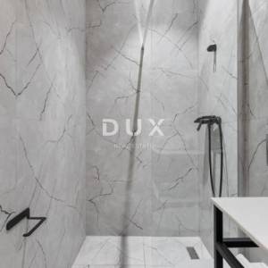 ZADAR, CENTAR - stan sa dvije stambene cjeline