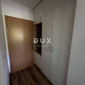 ZADAR, DIKLO – Atraktivan apartman s vrtom i pogledom na more!