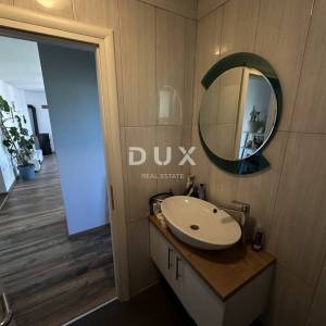 ZADAR, DIKLO – Atraktivan apartman s vrtom i pogledom na more!