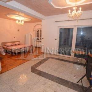 ZADAR -DIKLO- ATRAKTIVNA VILLA S POGLEDOM NA MORE