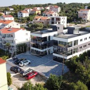 ZADAR- KOŽINO -LUKSUZAN STAN 115m2, 30 m od mora