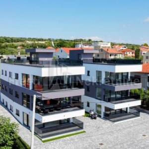 ZADAR- KOŽINO -LUKSUZAN STAN 115m2, 30 m od mora