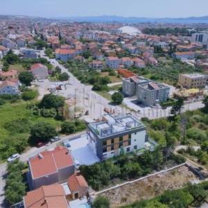 ZADAR- LUKSUZNI SMART  DVOETAŽNI