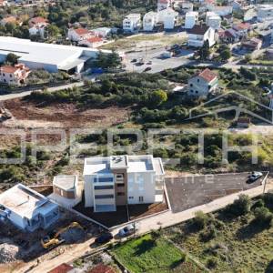 Zadar – Novi Bokanjac: Dvosoban stan s prostranim vrtom (S2)