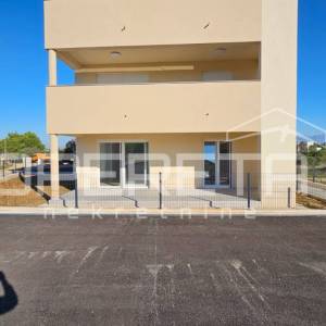 Zadar – Novi Bokanjac: Dvosoban stan s prostranim vrtom (S2)