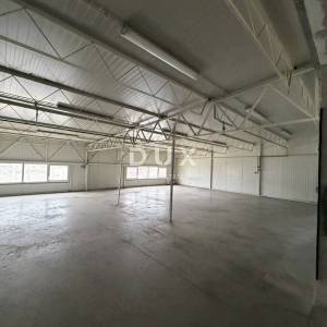 ZADAR, NOVI BOKANJAC - Poslovni prostor 450m²-900m²!