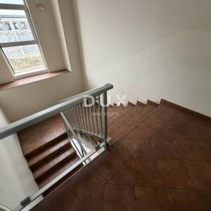 ZADAR, NOVI BOKANJAC - Poslovni prostor 450m²-900m²!