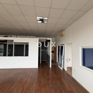 ZADAR, NOVI BOKANJAC - Poslovni prostor 450m²-900m²!