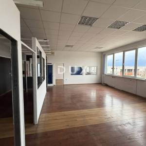 ZADAR, NOVI BOKANJAC - Poslovni prostor 450m²-900m²!