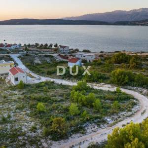 ZADAR, NOVIGRAD - Luksuzna lokacija za novu vilu u blizini mora