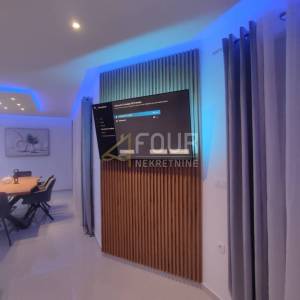 Zadar, Otok Vir, moderna samostojeća kuća s bazenom