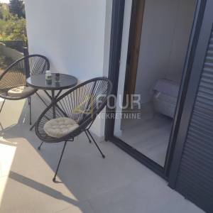 Zadar, Otok Vir, moderna samostojeća kuća s bazenom