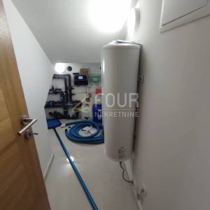 Zadar, Otok Vir, moderna samostojeća kuća s bazenom