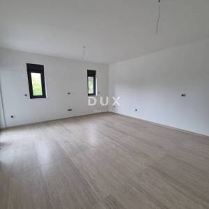 ZADAR, PAKOŠTANE - POGLED! Moderan stan 100 m od mora!