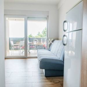 ZADAR, PAKOŠTANE - PRILIKA! Novogradnja 200 m od mora!!