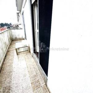 ZADAR -PETRIĆI- ATRAKTIVAN DVOETAŽNI STAN 62 m2