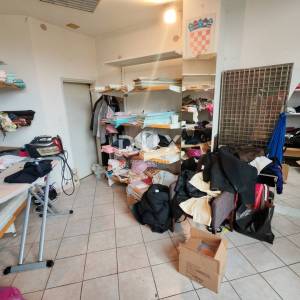 ZADAR, PETRIĆI - Poslovni prostor u prizemlju zgrade! Prilika!