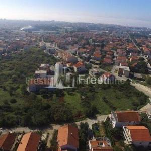 ZADAR - PLOVANIJA - GRAĐEVINSKO ZEMLJIŠTE 2858 m2