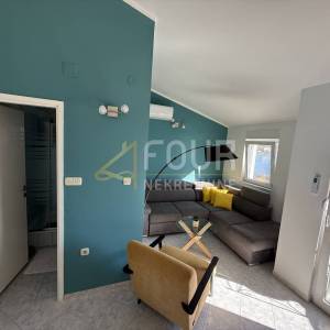 Zadar, Posedarje, samostojeća kuća, prvi red do mora !