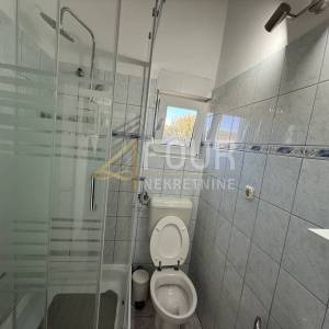 Zadar, Posedarje, samostojeća kuća, prvi red do mora !