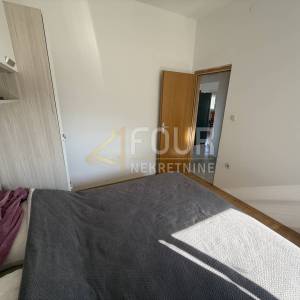 Zadar, Posedarje, samostojeća kuća, prvi red do mora !