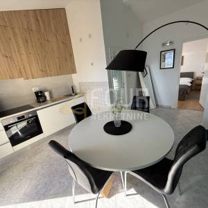 Zadar, Posedarje, samostojeća kuća, prvi red do mora !